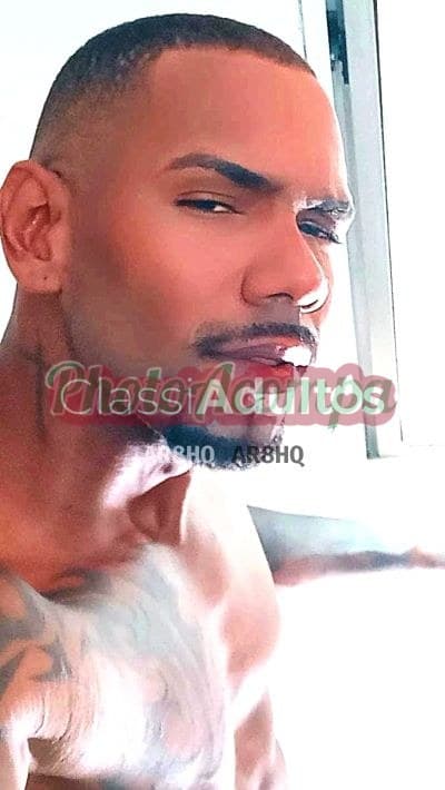 Lucas Negão — acompanhante masculino no Recife