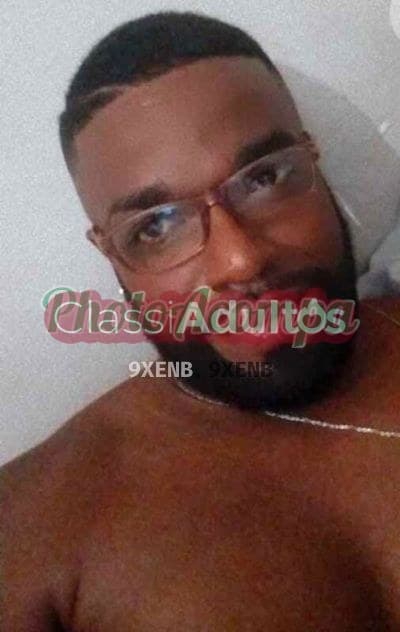 Max — garoto de programa e acompanhante masculino no Rio de Janeiro
