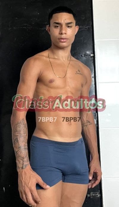 Miguel — garoto de programa e acompanhante masculino no Rio de Janeiro