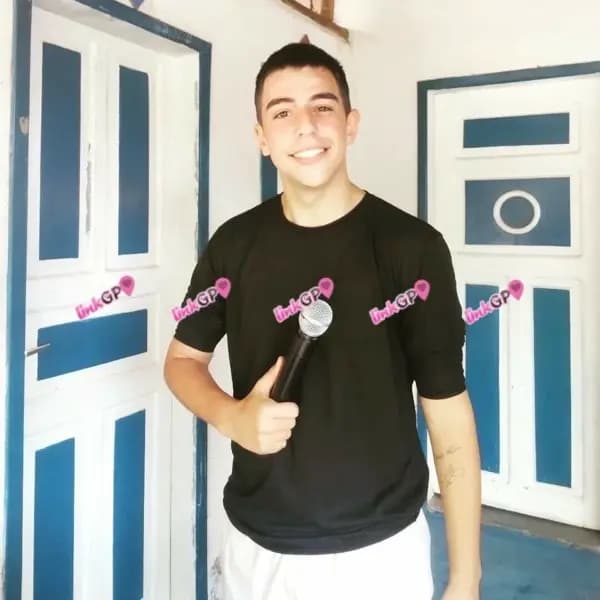 Mineirinho — acompanhante masculino em São Paulo