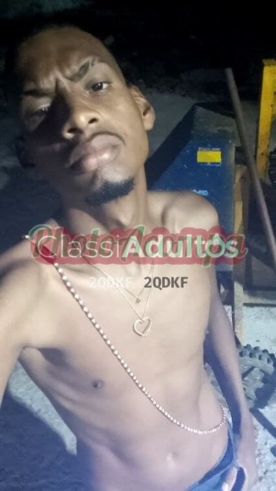 Pretinho — acompanhante masculino em Niterói