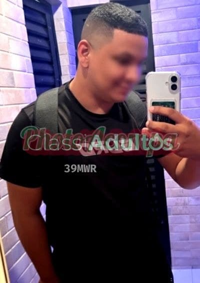 Queiroz — acompanhante masculino em São Paulo