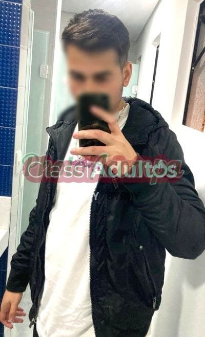Rafael Carolesk — acompanhante masculino em Curitiba