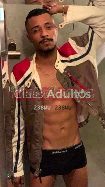 Vítor — acompanhante masculino em São Paulo