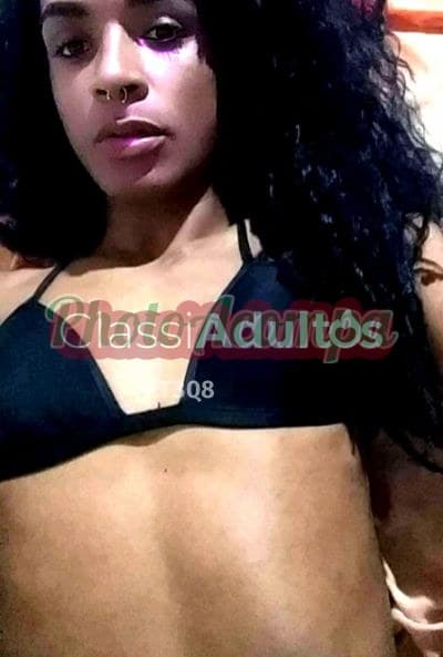 Aryanne — travesti em São Gonçalo