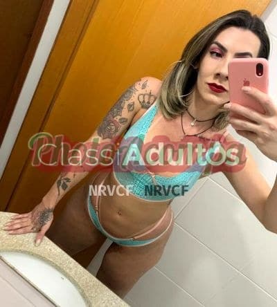 Babi Araujo — travesti em Uberaba