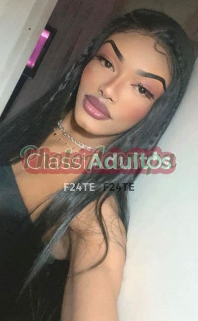 Bia — travesti em São Paulo (ia-2)