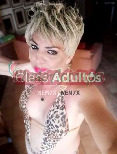 Chloe — travesti em Niterói