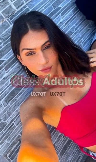 Danizinha — travesti no Recife