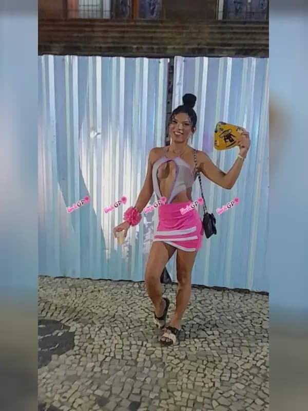 Dudinha — travesti no Rio de Janeiro