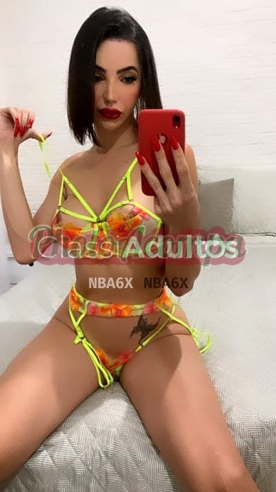 Jenni — travesti em São Paulo