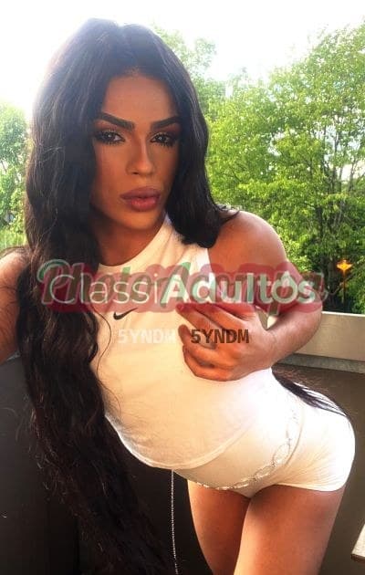 Lara Ferrari — travesti em Guarulhos