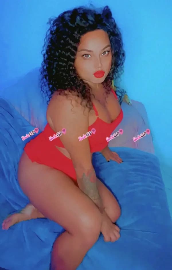 Pequena Cavalona — travesti em Baixada Santista
