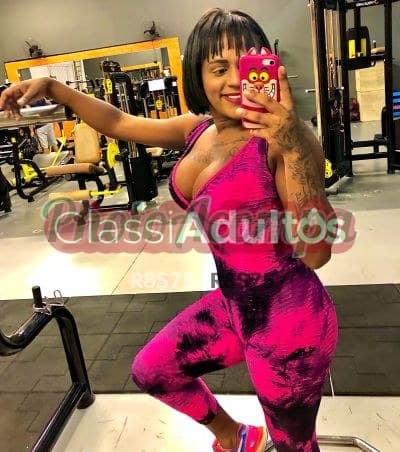 Renata Barbosa — travesti em Balneário Camboriú
