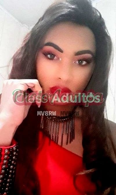Thuany — travesti em Curitiba
