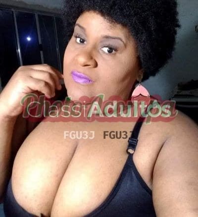 Tina — travesti em São Vicente