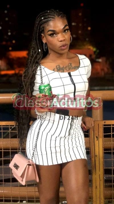 Yasmin, 18 anos — travesti em São Paulo