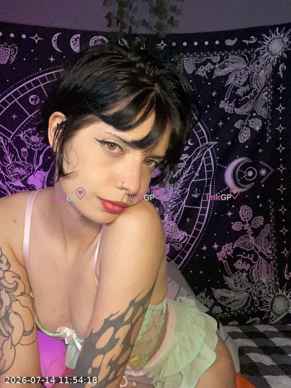 Bia Bianchi — videochamada erótica e sexting online