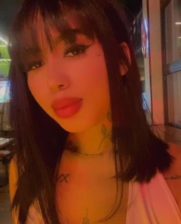 Bruna Boss — videochamada erótica e sexting online
