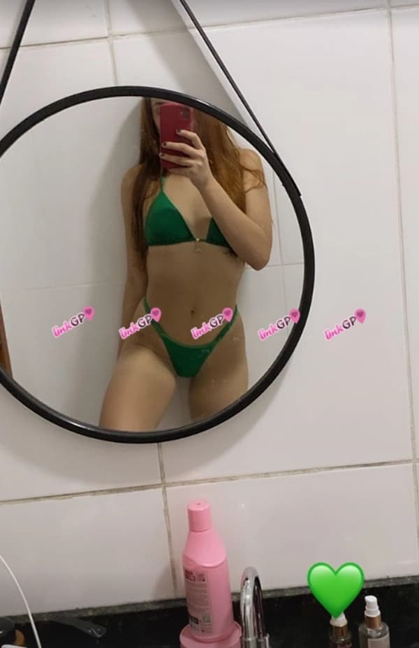 Clara Ferraz — videochamada erótica e sexting online