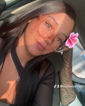 Gabymarques — videochamada erótica e sexting online