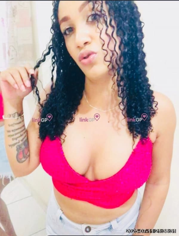 Laryssa Cacheada — sexting e videochamada ao vivo