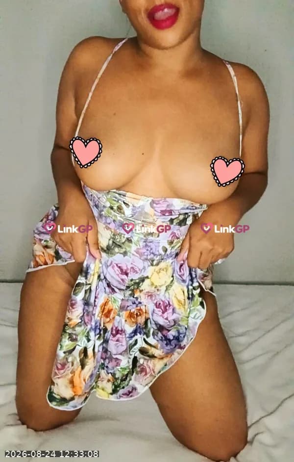 Lolita Casadinha — videochamada erótica e sexting online