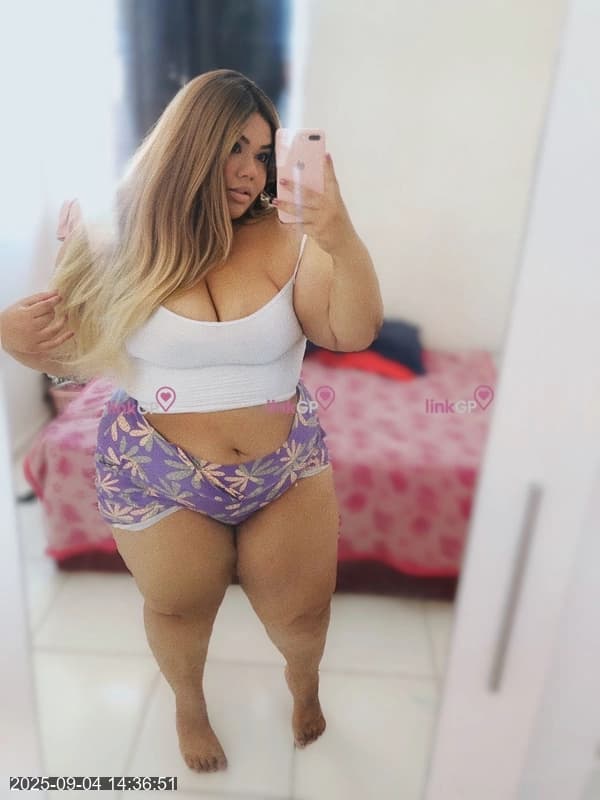 Luyza Santos — videochamada erótica e sexting online
