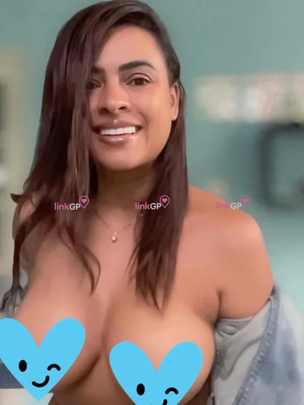 Mirella — sexo virtual por videochamada