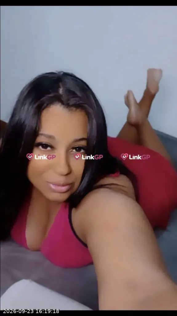 Morena Carioca — videochamada erótica e sexting online