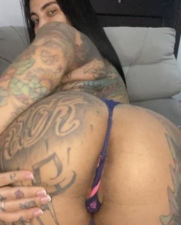 Safira Lira — videochamada erótica e sexting online