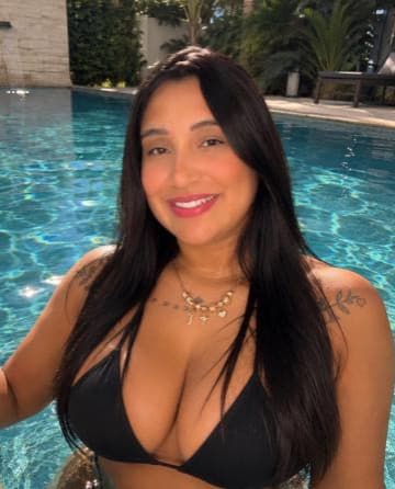 Vanderleia — videochamada erótica e sexting online