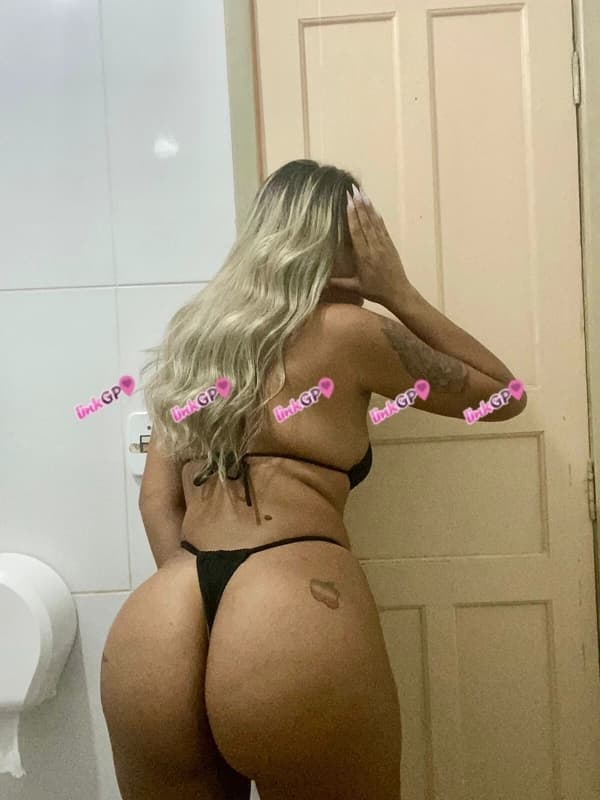 Vivy Montenegro — videochamada erótica e sexting online